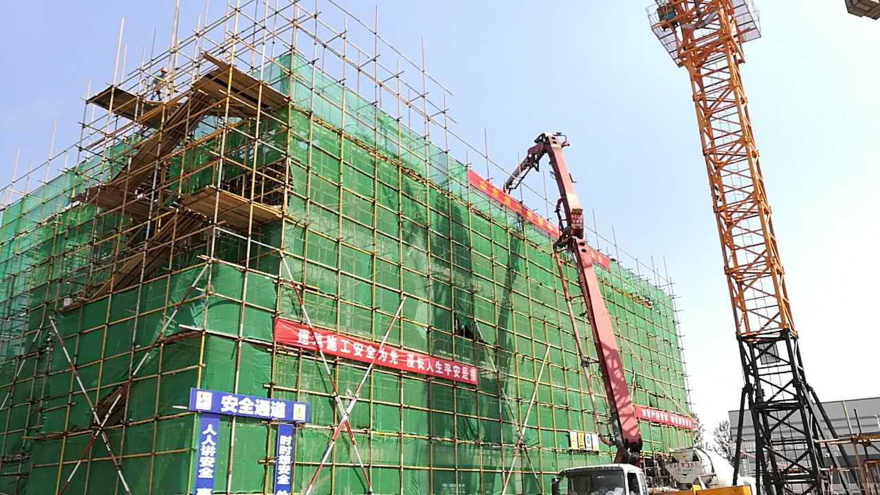 w66给利老牌机器新办公楼封顶