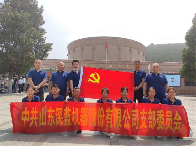 传承红色基因 汲取奋进力量—w66给利老牌机器党支部赴济南战役纪念馆开展迎“七一”主题党日活动